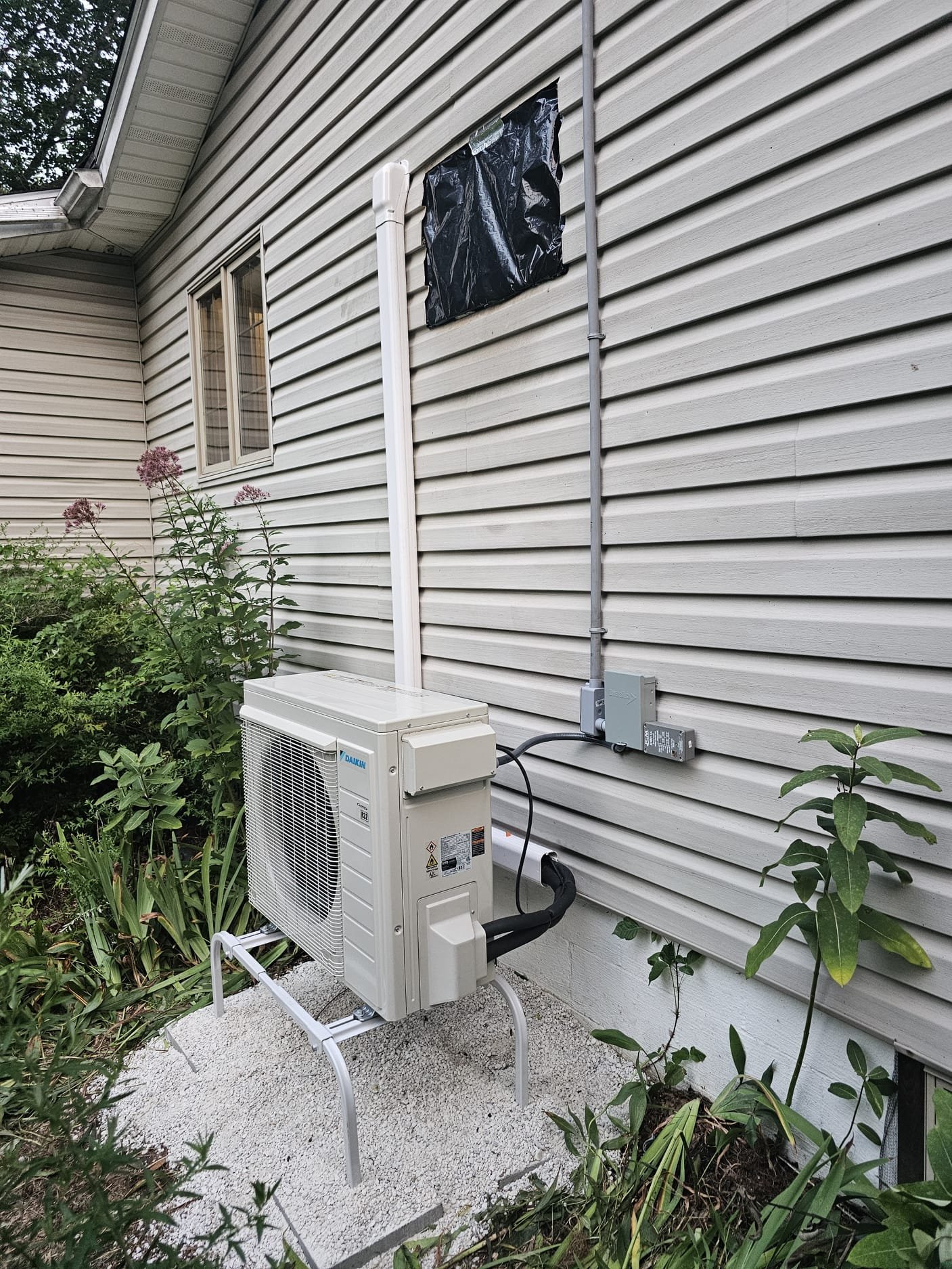 Heat Pump Repair, Install & Replacement